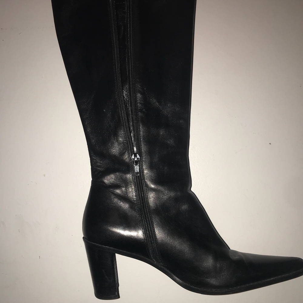 Vero cuoio boots genuine leather size 9